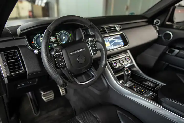 Range Rover Sport Details